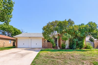 6604 Brookdale Drive, Watauga TX 76148