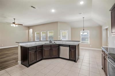 172 Landsdale Circle, Forney TX 75126 - Photo 4