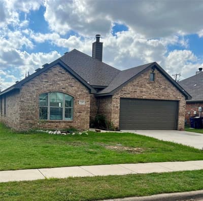 249 Cedar Crest Drive, Justin TX 76247
