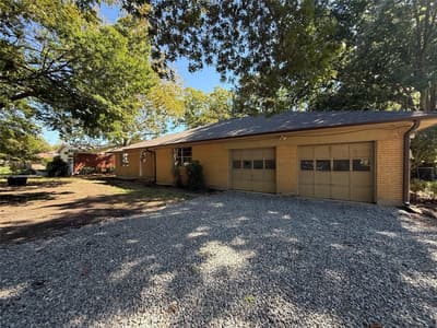 415 W Fulton Street, Van Alstyne TX 75495 - Photo 2