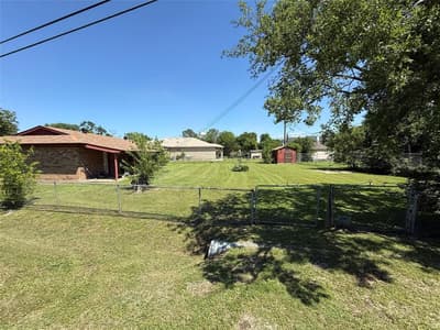 300 Linda Street, Roanoke TX 76262 - Photo 4