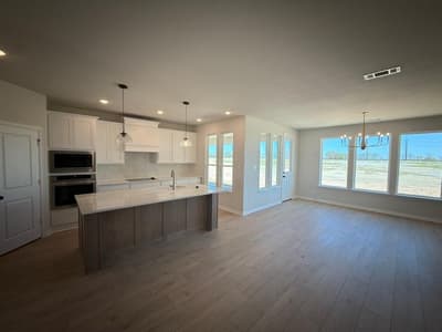 152 Meadow Bend Drive, New Fairview TX 76078 - Photo 4