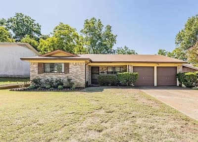 1112 Paula Drive, Arlington TX 76012