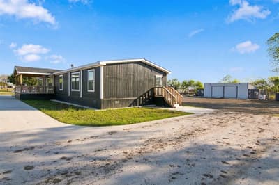 18061 Cindys Lane, Justin TX 76247 - Photo 5