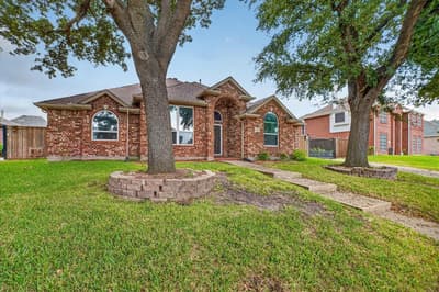 8301 Martha Lane, Rowlett TX 75088