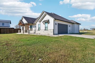 1360 County Road 4522, Decatur TX 76234 - Photo 2