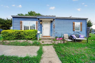 318 Charles Drive, Irving TX 75060 - Photo 3