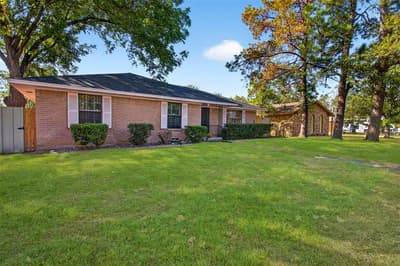 9610 Jennie Lee Lane, Dallas TX 75227 - Photo 2