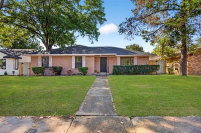 9610 Jennie Lee Lane, Dallas TX 75227 - Photo 3