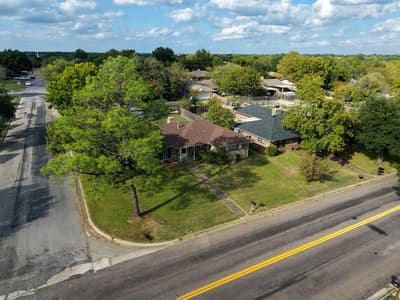 1839 W Taylor Street, Sherman TX 75092 - Photo 2