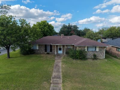 1839 W Taylor Street, Sherman TX 75092