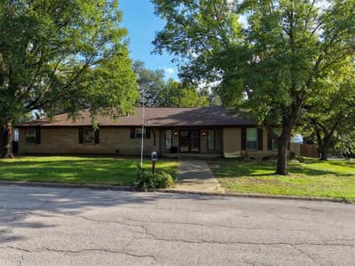 1602 Idlewood Drive, Sherman TX 75092