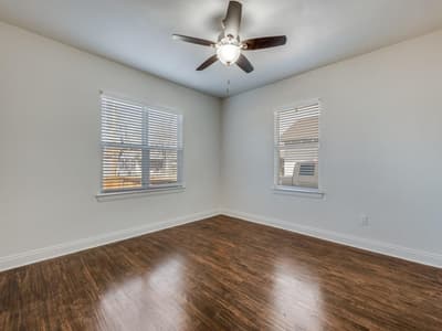 4306 Jamaica Street, Dallas TX 75210 - Photo 5