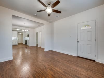 4306 Jamaica Street, Dallas TX 75210 - Photo 4