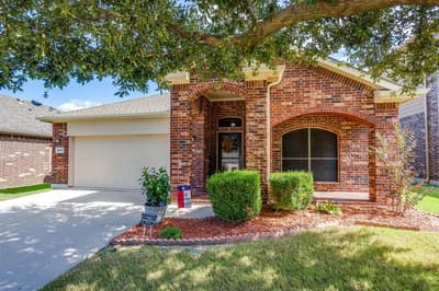 8208 Sleeping Doe Drive, Fort Worth TX 76179