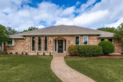 1909 Chestnut Hill Lane, Richardson TX 75082 - Photo 2