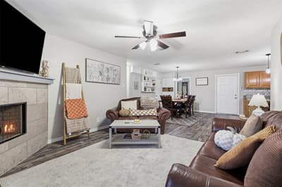 609 W Kilpatrick Avenue, Cleburne TX 76033 - Photo 4