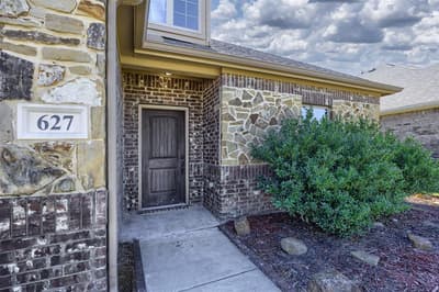 627 Redwood Drive, Greenville TX 75402 - Photo 4