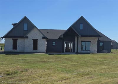 2124 Sundance Rd Road, Whitesboro TX 76273