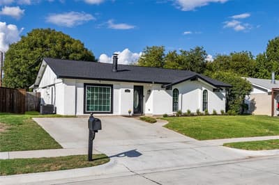 310 Glendale Drive, Grand Prairie TX 75052 - Photo 2
