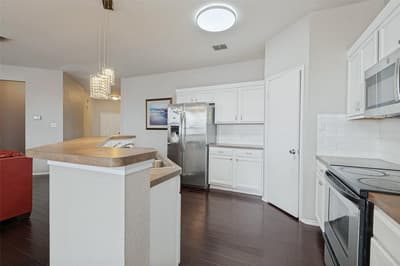 6441 Waterhill Lane, Fort Worth TX 76179 - Photo 5