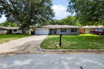 1508 Yucca Street, Midlothian TX 76065