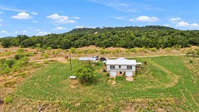 221 S Kinder Lane, Jacksboro TX 76458 - Photo 3