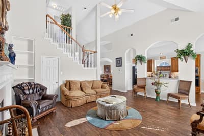 10657 Coach House Lane, Frisco TX 75035 - Photo 2