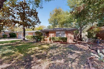 6905 Norma Street, Fort Worth TX 76112 - Photo 3