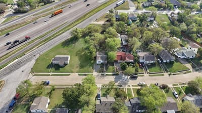 2813 S Wesleyan Drive, Fort Worth TX 76105 - Photo 4