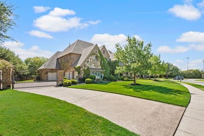 2609 Summit Ridge Drive, Southlake TX 76092 - Photo 2