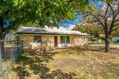 199 Park Street, Newark TX 76071