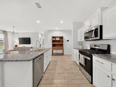 8605 Mirror Lake Drive, Fort Worth TX 76179 - Photo 4