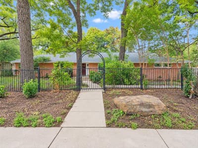 7443 Daingerfield Drive, Dallas TX 75227 - Photo 2