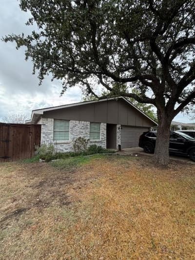 2915 Rayswood Drive, Carrollton TX 75007