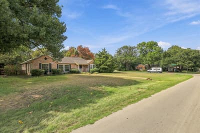 1403 Tranquilla Drive, Dallas TX 75218 - Photo 2