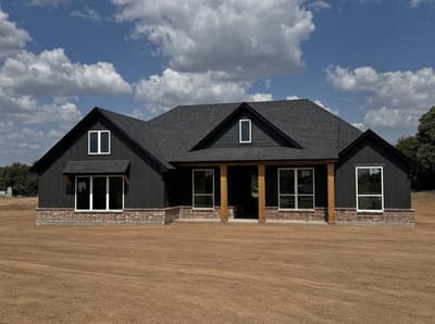 1098 Colt Road, Springtown TX 76082 - Photo 2