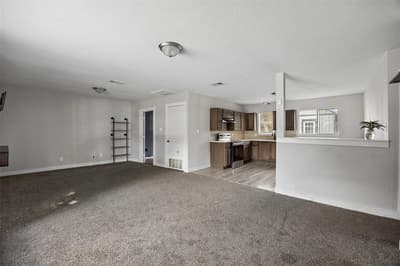 812 W Barron Avenue, Everman TX 76140 - Photo 5