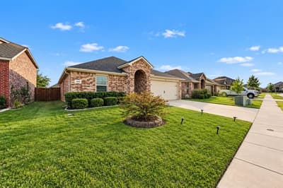 1901 Crimson Avenue, Farmersville TX 75442 - Photo 3
