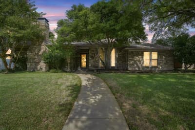 9947 Chimney Hill Lane, Dallas TX 75243 - Photo 2