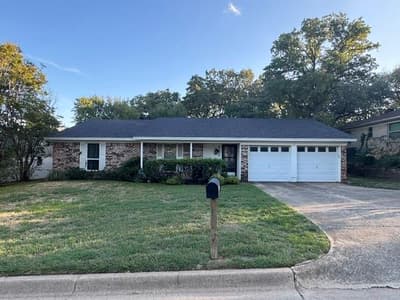 8408 Brookview Drive, North Richland Hills TX 76182