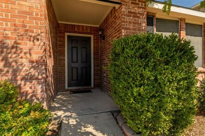 1617 Sierra Meadow Lane, Fort Worth TX 76247 - Photo 2