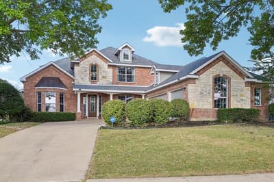 10005 Fairway Vista Drive, Rowlett TX 75089