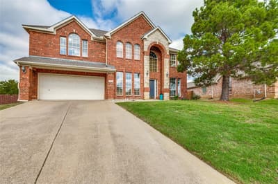 7929 Stansfield Drive, Fort Worth TX 76137 - Photo 2