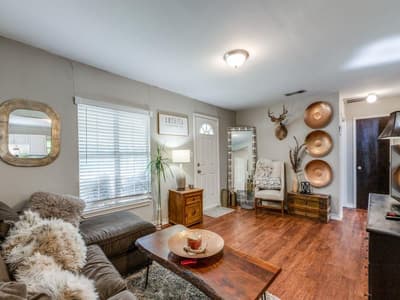 468 W Van Alstyne Parkway, Van Alstyne TX 75495 - Photo 5