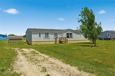 154 Hillside Drive, Troy TX 76579