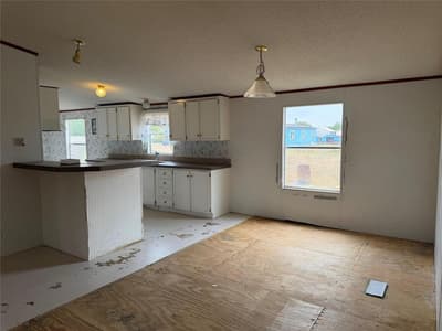 154 Hillside Drive, Troy TX 76579 - Photo 4