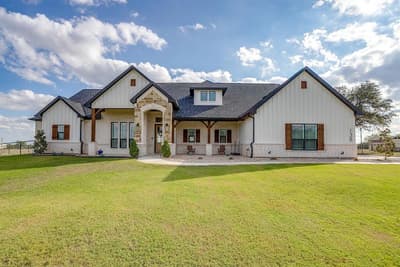 138 Bittersweet Trail, Weatherford TX 76088 - Photo 2