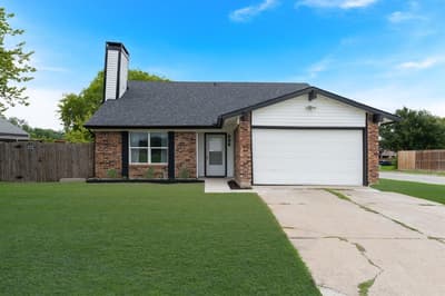 506 E Springdale Lane, Grand Prairie TX 75052 - Photo 3