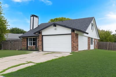 506 E Springdale Lane, Grand Prairie TX 75052 - Photo 4